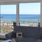 Strandschloesschen Utkiek Apartman